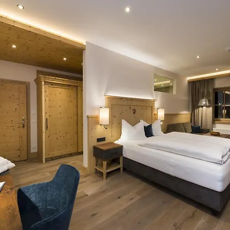 Bichlalm Berggasthof Отель Кицбюэль